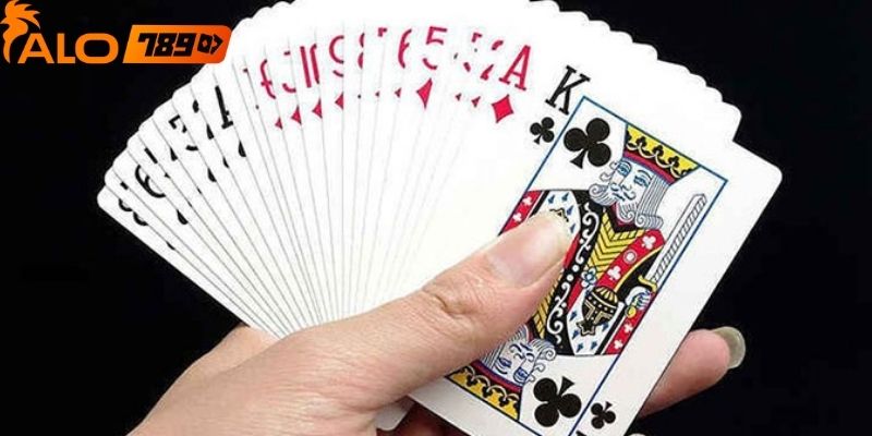 Luật chơi khá dễ tiếp cận cho tất cả mọi người tham gia